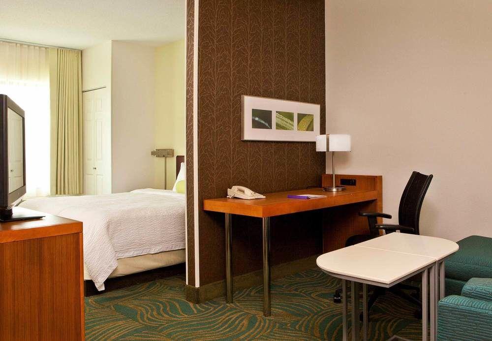 Springhill Suites Boston Peabody Exterior photo